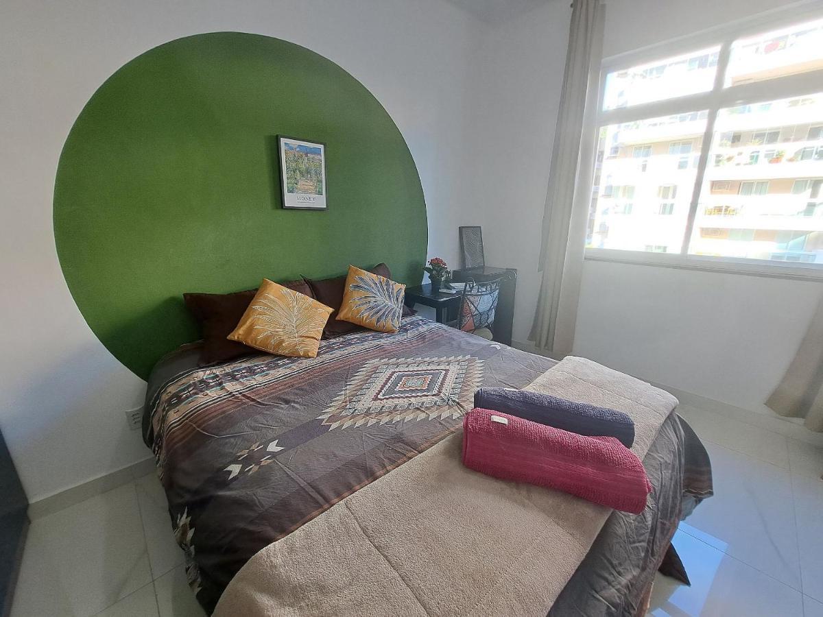 Quarto Privativo No Melhor De Botafogo Com Anfitria - Home With Host Rio de Janeiro Exteriér fotografie